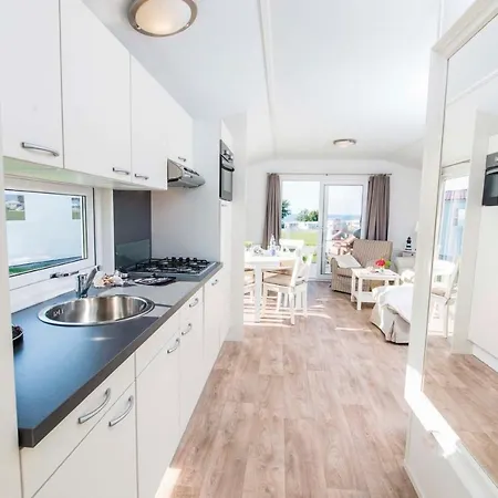 Haus 5 - #15007 * Surendorf